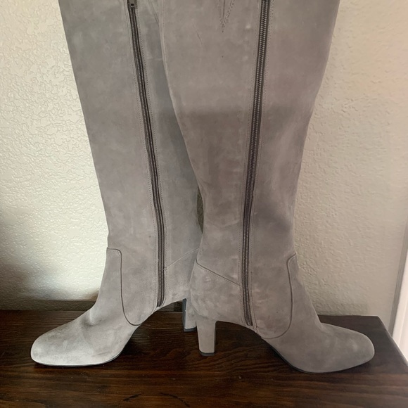 Alex Marie Gray Suede Boots - Picture 3 of 7